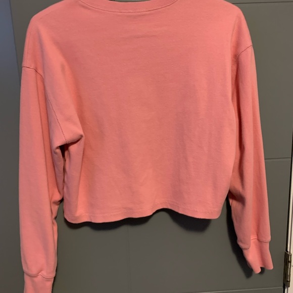 Cute light pink crop, size s - Picture 2 of 3